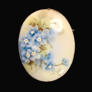Vintage Floral Blue and White Brooch